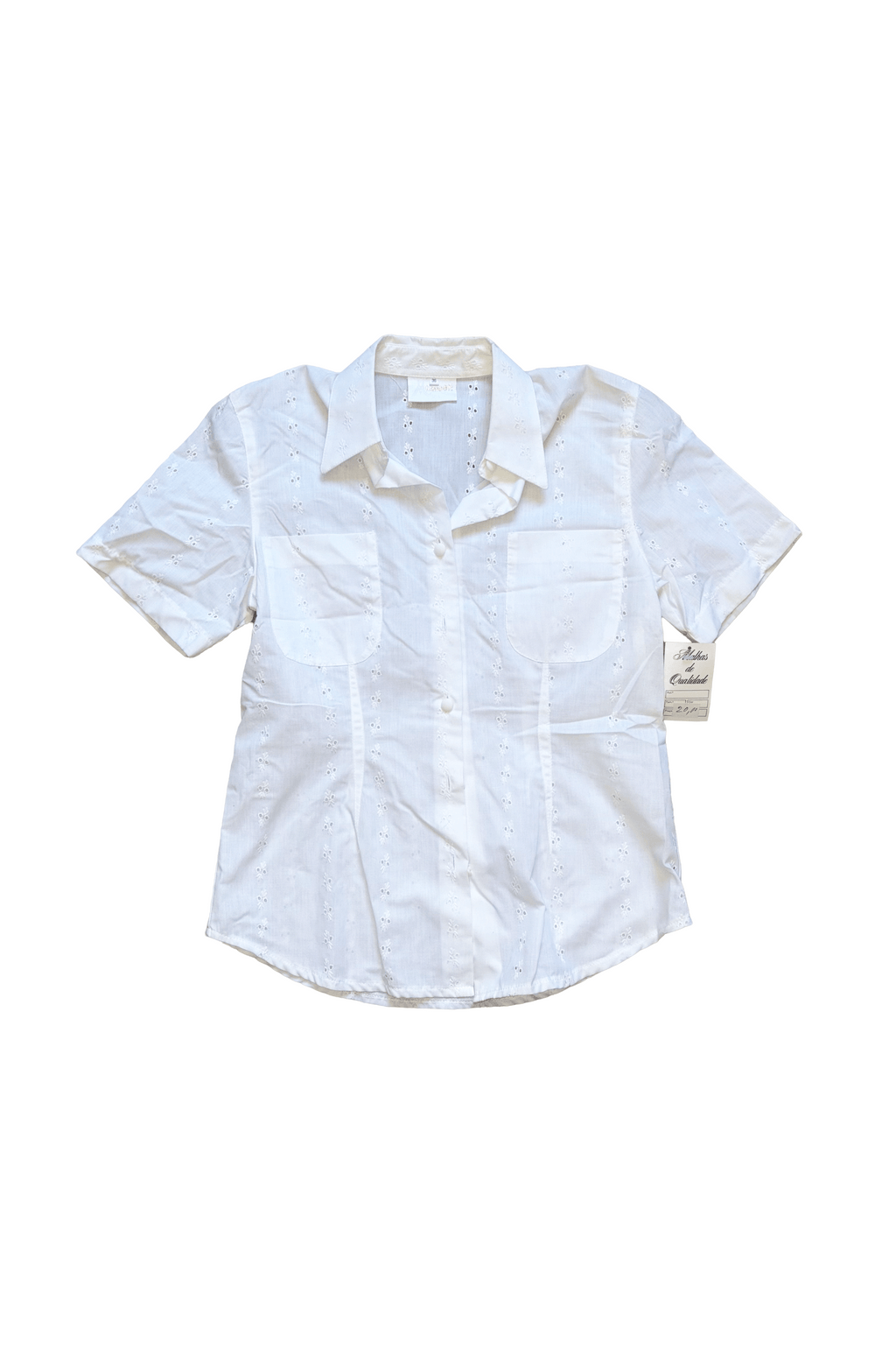 Camisa com detalhes